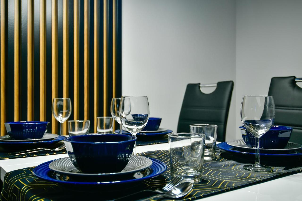 Apartament32 Golden Vip -Duze Miejsce Postojowe- Olsztyn (Warmian-Masurian) Exterior foto